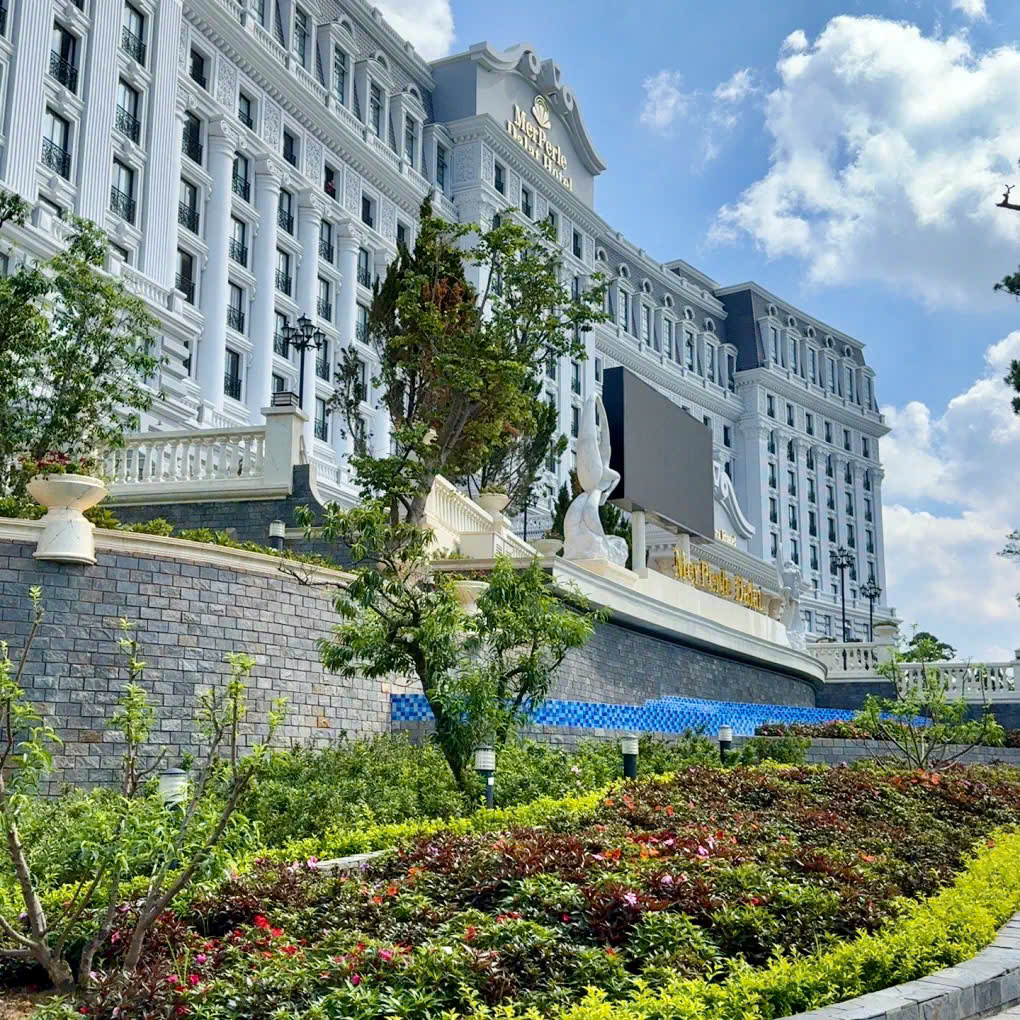 Thi công dự án khách sạn 5 sao